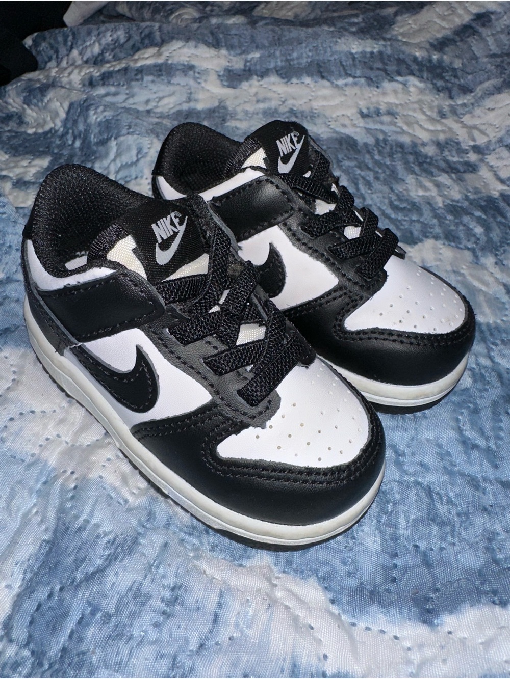 Nike Kids Black and White Low-Top Sneakers